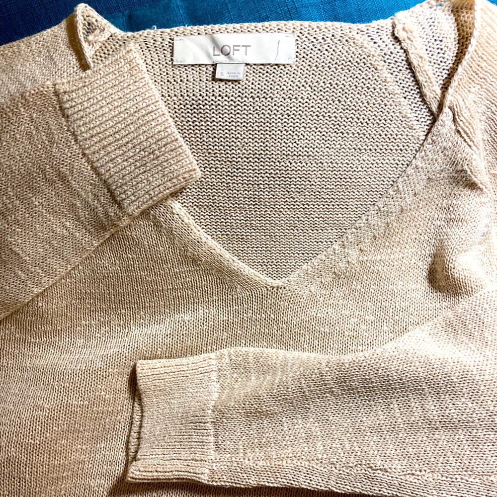 Loft V Neck Sweater Tunic. Light Brown. Size S